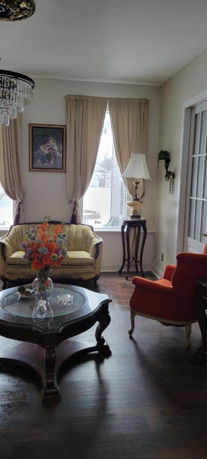 Holland Farmhouse Inn B&B Eksteriør billede